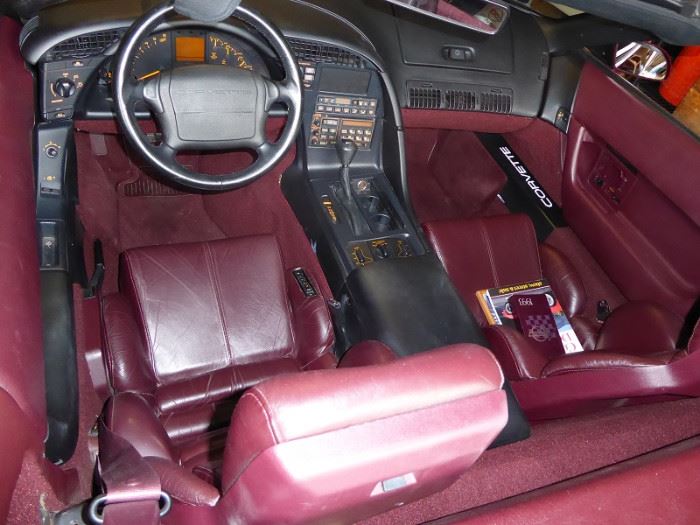 003 93 Corvette Anniv. model interior