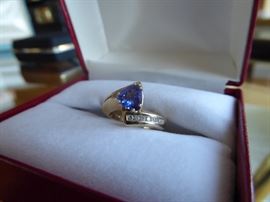 011 14k tanzanite diamonds ring