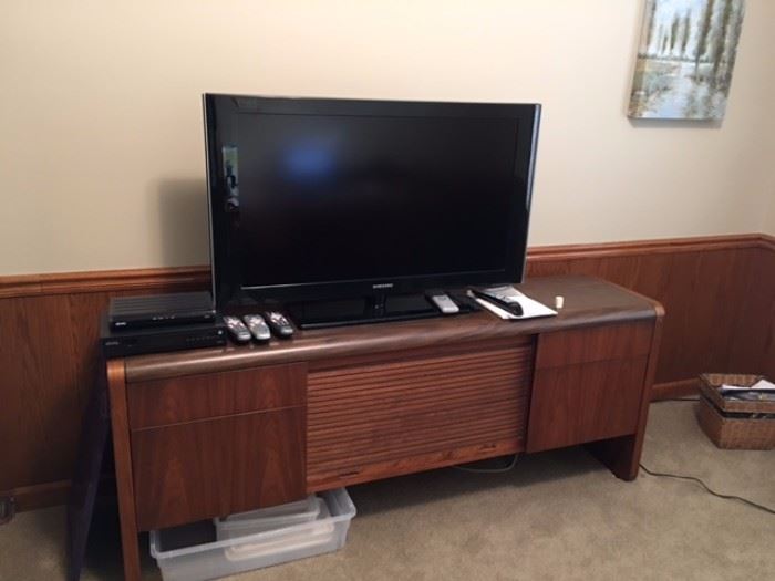 The perfect storage for your home office. This large credenza will hold all of your files and will double as a TV stand.