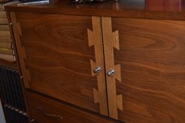 Lane  Acclaim Mid Century Modern dresser close up. Beautiful!