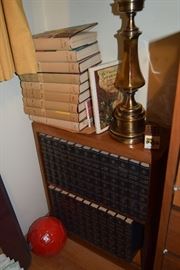 Small bookshelf and set of encyclopedias 
