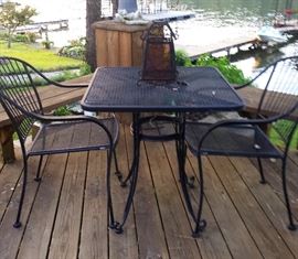 wrought iron table/chairs