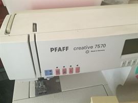 Pfaff Creative 7570