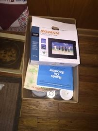 DIGITAL PHOTO FRAMES