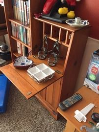 UNIQUE BOOKSHELF WITH SIDE DESK