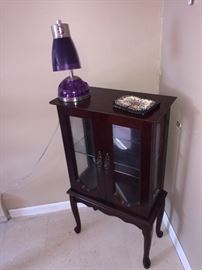 SMALL DISPLAY CABINET