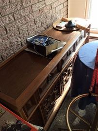 TONS OF VINYL RECORDS