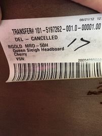 CHERRY WOOD QUEEN SIZE BED WITH DRAWERS