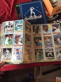 1970S AND 1980S BASEBALL CARDS