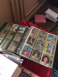 1970S AND 1980S BASEBALL CARDS