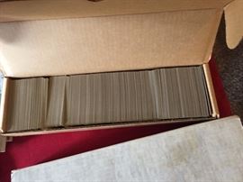 1970S AND 1980S BASEBALL CARDS