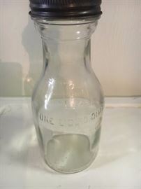 ANTIQUE GLASSWARE