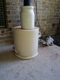 outdoor pots and decorations