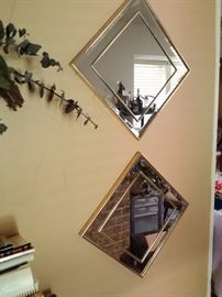 wall mirror, matching set