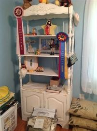 White Display Shelf / Cabinet $ 140.00