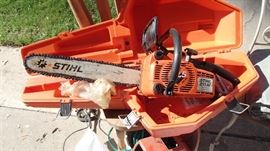 Stihl 011 18 inch Chain saw in original case