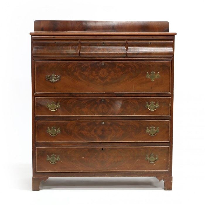 Late classical chest of drawers
