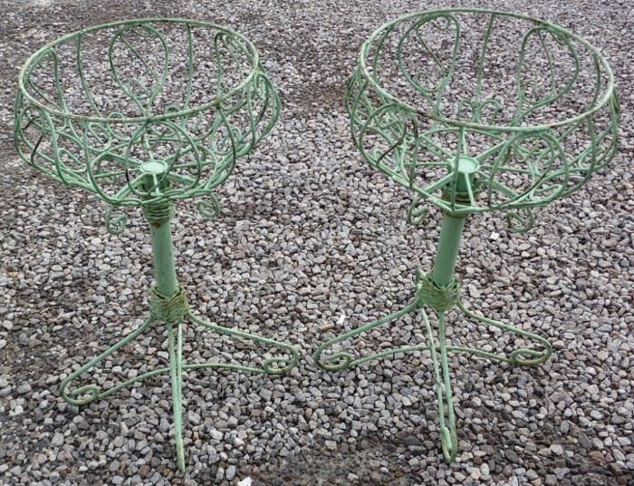 wire planter