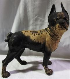 Cast iron dog