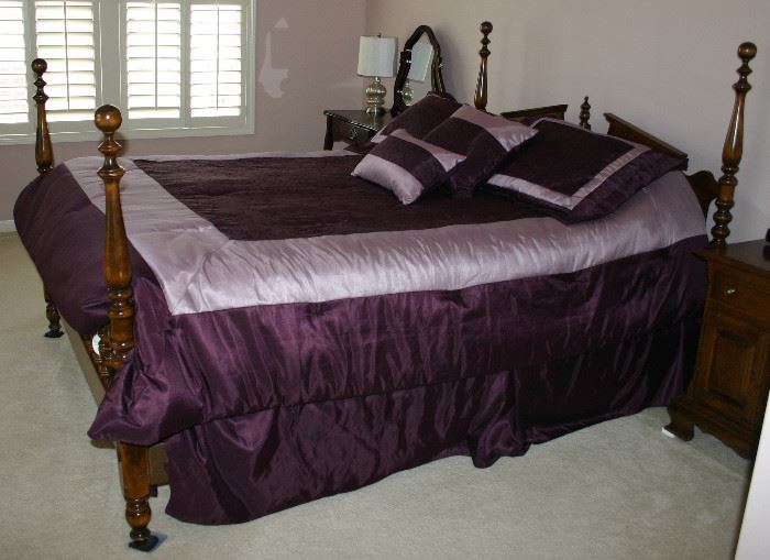 Ethan Allen 4 post wood bed