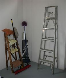 Ladders and vacuum
