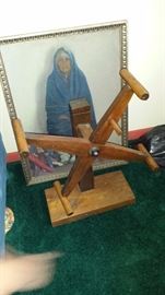 Antique yarn spinner & picture
