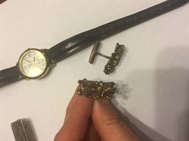 Cufflinks