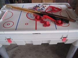 AIR HOCKEY..../ POOL TABLE GAME