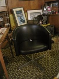 MID CENTURY CLUB CHAIRS