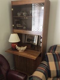 Wall unit with pull down desk