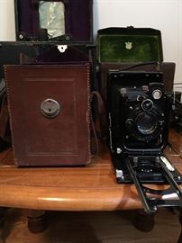 Zeiss Ikon "Ica Trona 210" with case
