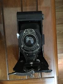 Eastman Kodak Folding Hawkeye No. 2A