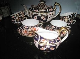 Royal Crown Derby Traditional Imari - #2451 Bone China - commissioned by Tiffany & Co.- large teapot, creamer, 2 saucers, 6 cups 