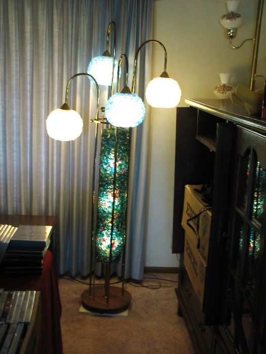 1960's Retro 3-way lamp