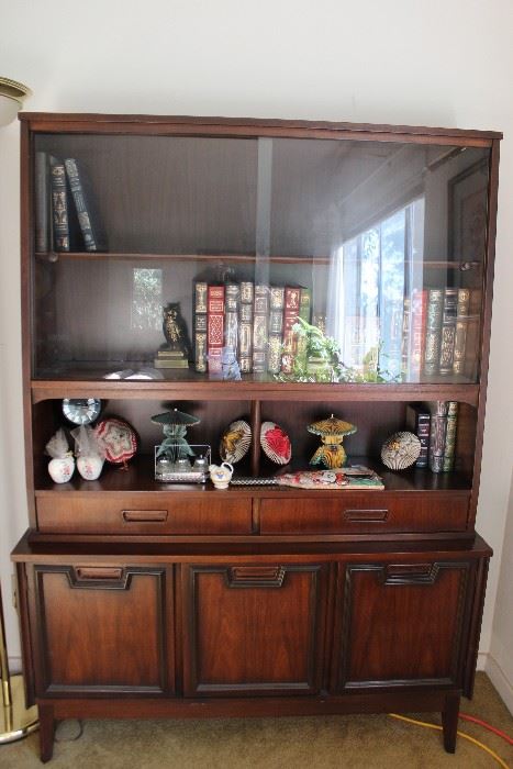 Hutch Cabinet