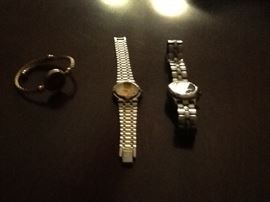 Jewelry more to be added