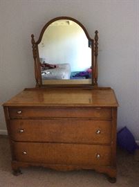 Vintage bureau with mirror