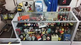 MICKEY  MUGS FIGURES SALT N PEPPER SHAKERS TOY CARS GAMES PUZZLES ETC... PLANET OF THE APES FIGURES
