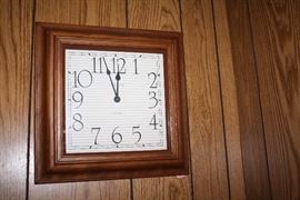 Ridgway Quartz Clock
