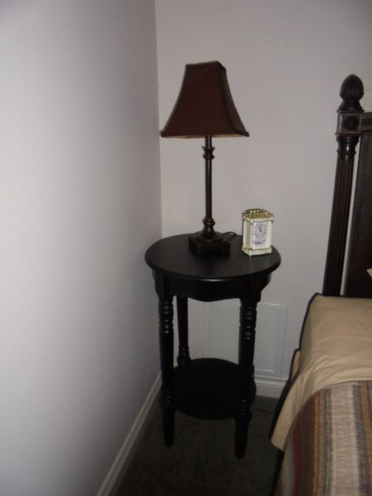 Pair of side tables and lamps available