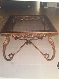 SOLD---Coffee Table **BUY IT NOW PAYPAY** $75.00            LOT#325