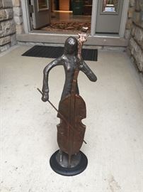 SOLD------Statue playing musical instrument $10.00 **BUY IT NOW PAYPAL**LOT#353