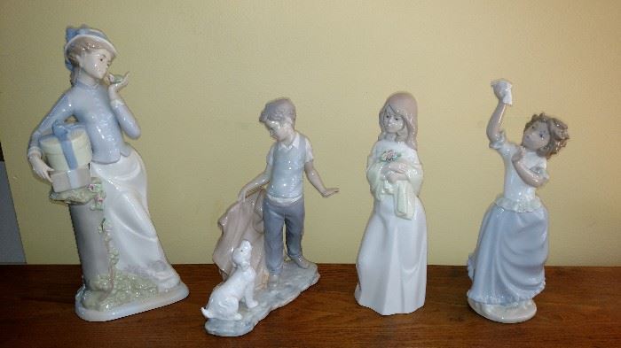 NADAL figurines