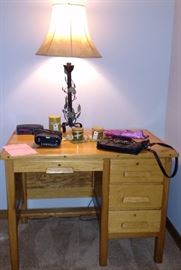 Desk, lamp and purses