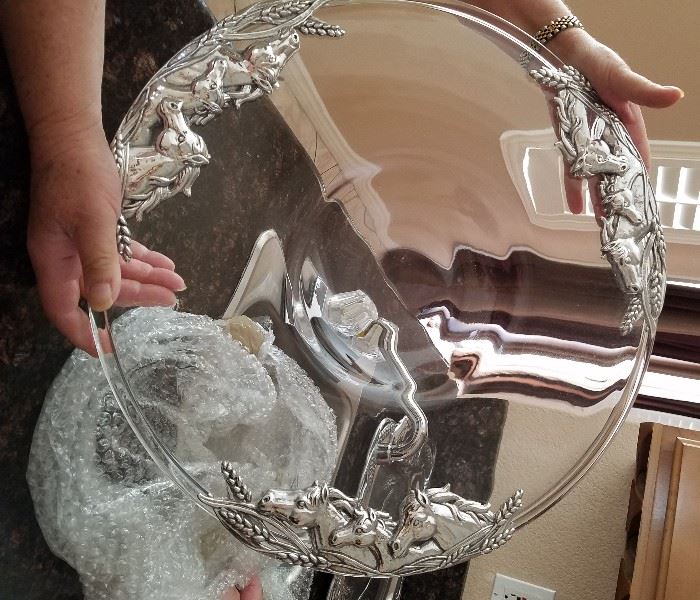 One of Two Decorative Horse Platters
One with Silver Plate Horse Heads on a Round Glass Platter
One all Silver Plate of Horses
