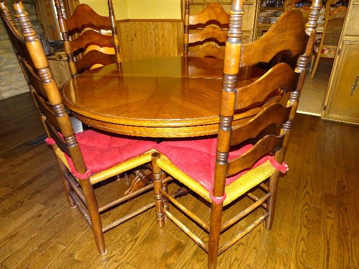 Oak pedestal kitchen table with chairs
