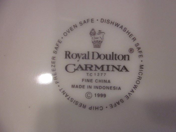 Royal Doulton, "Carmina"