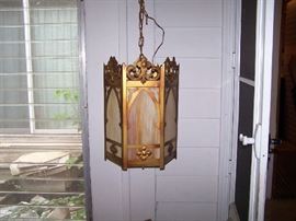 CARAMEL SLAG HANGING LIGHT