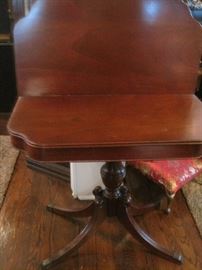 mahogany Duncan Phyfe side table