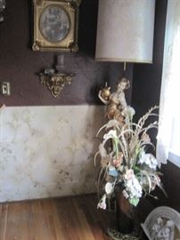 figural lamp & framed print